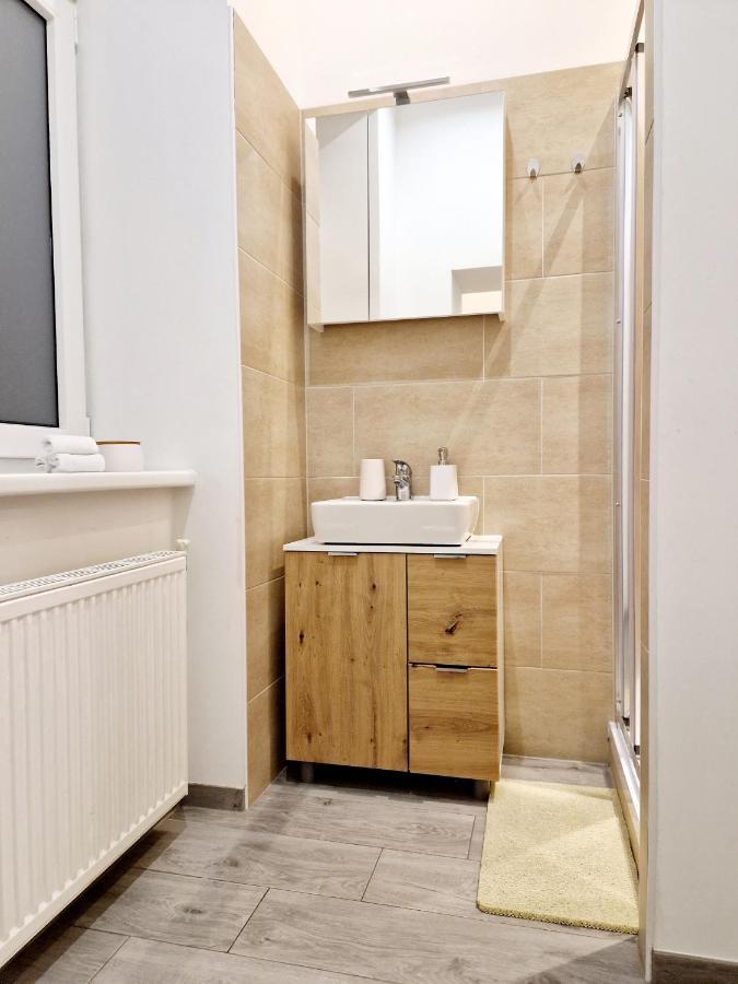 Adonis Apartment Wien Exteriör bild