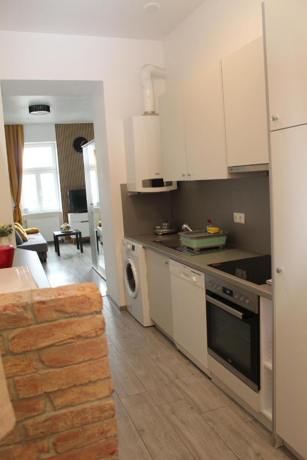 Adonis Apartment Wien Exteriör bild